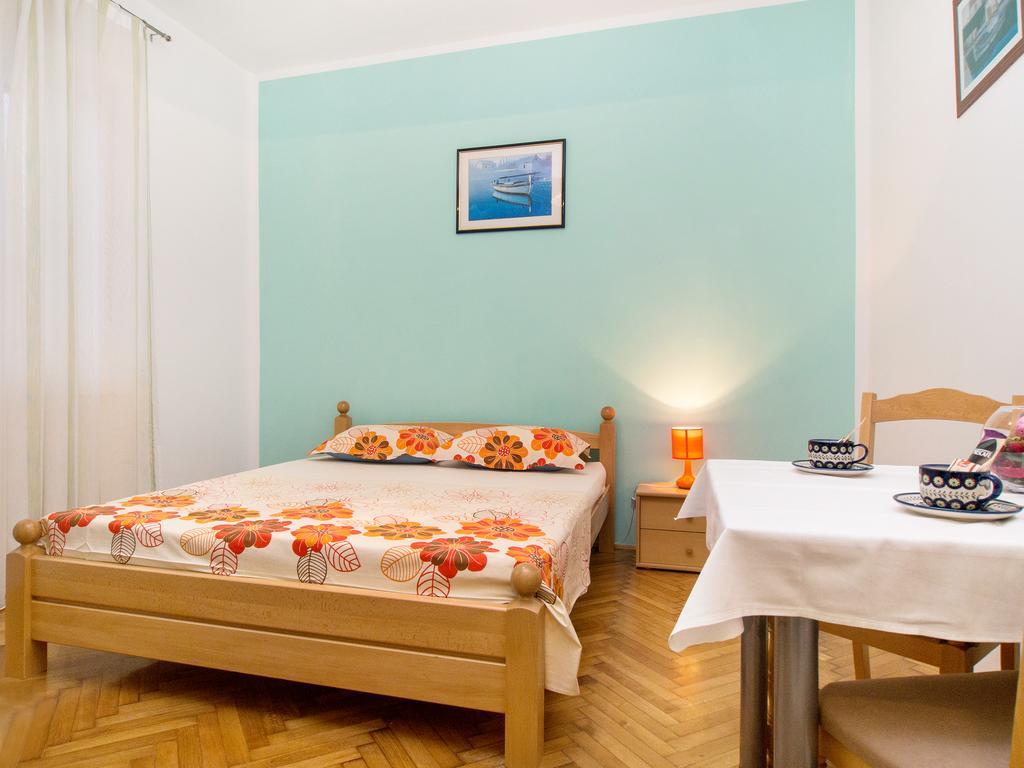 Apartment Mirela Split Room photo